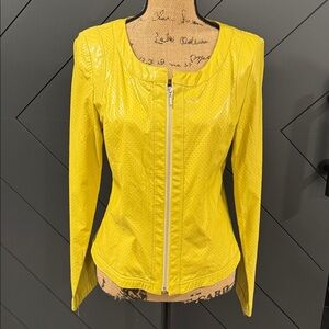 Jane & John women’s yellow jacket Sz M, faux leather